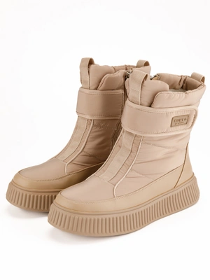 Дутики Ребекка