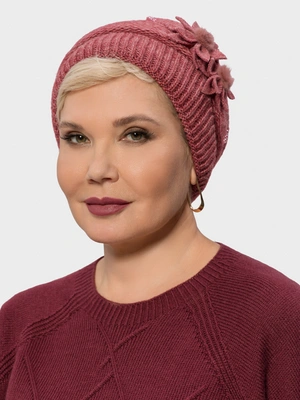 Шапка с цветочком