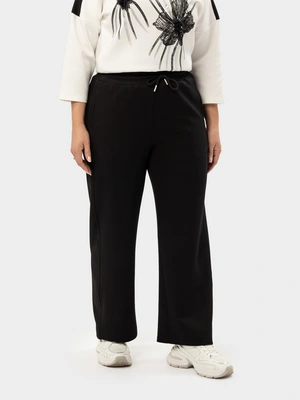 Брюки трикотажные