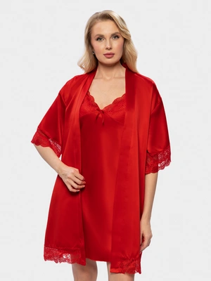 Костюм из ночной сорочки и халата