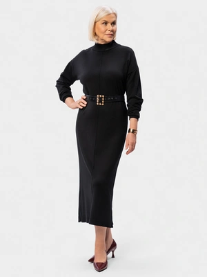 Платье вязаное с декоративным вертикальным швом