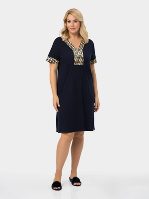 Платье с геометрическим орнаментом