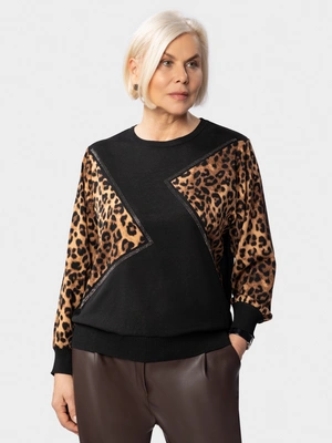 Джемпер нарядный с абстрактным рисунком и стразами