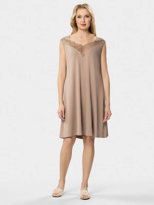 Ночная сорочка А-силуэта из вискозы