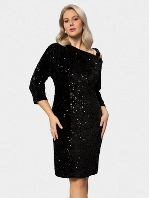 Платье в пайетках