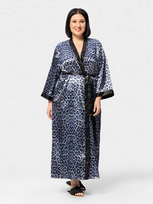 Халат шелковый с анималистичным принтом