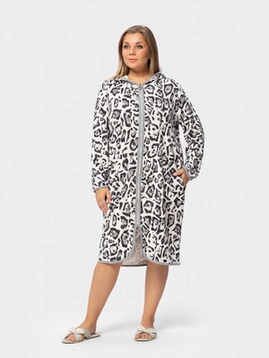 Махровый халат с капюшоном