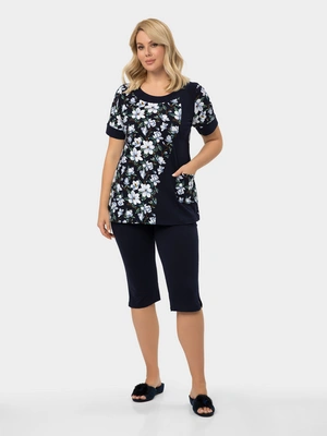 Костюм с асимметричным кроем