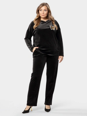 Велюровый костюм с брюками