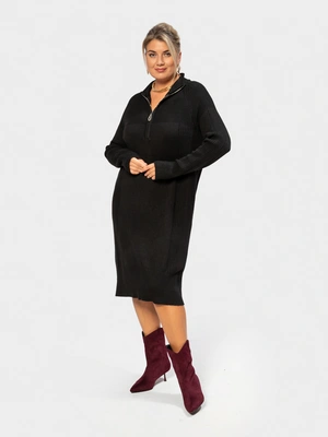 Платье теплое на молнии