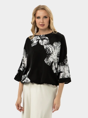 Блузка нарядная с принтом