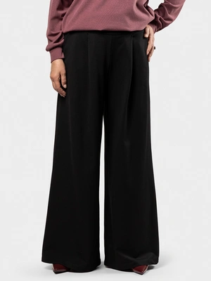 Брюки широкие с защипами