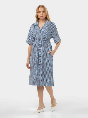 Платье-рубашка с поясом