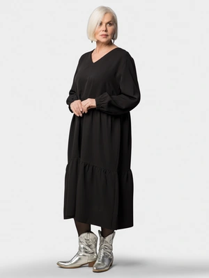 Платье с воланами