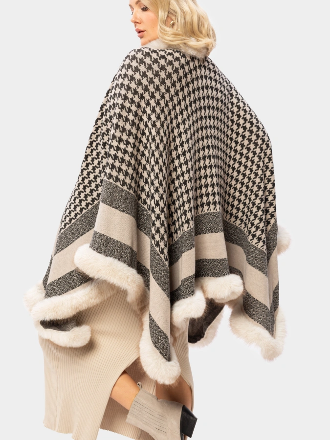 Пончо Элегия с меховой отделкой