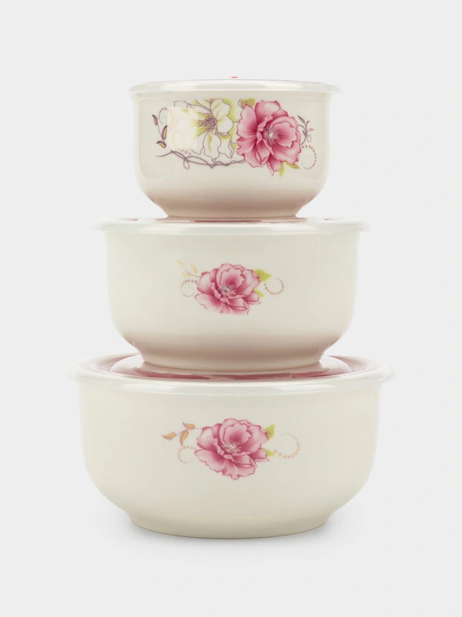 Комплект из трех мисок с крышками