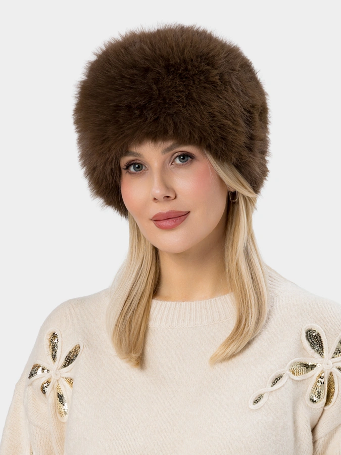 Коричневый