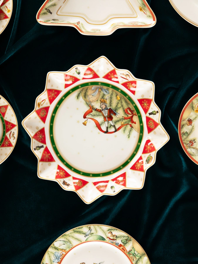 Блюдо Щелкунчик