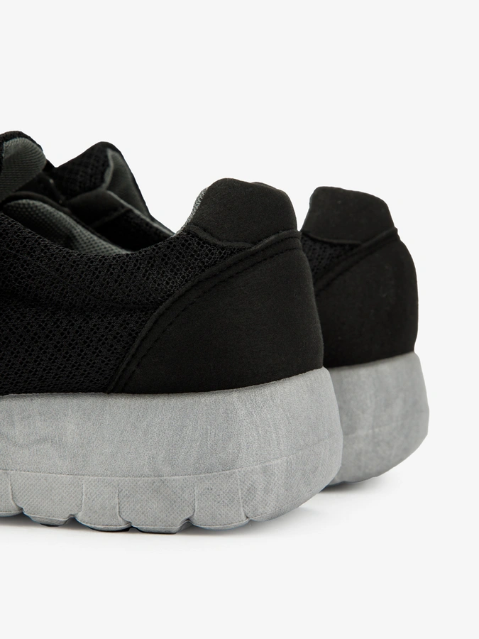 Универсальные кроссовки Ортэкс