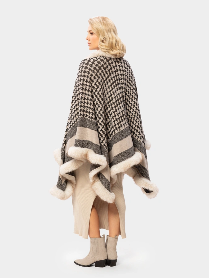 Пончо Элегия с меховой отделкой