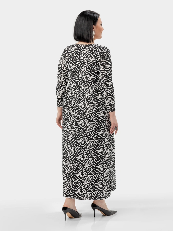 Платье из вискозного трикотажа