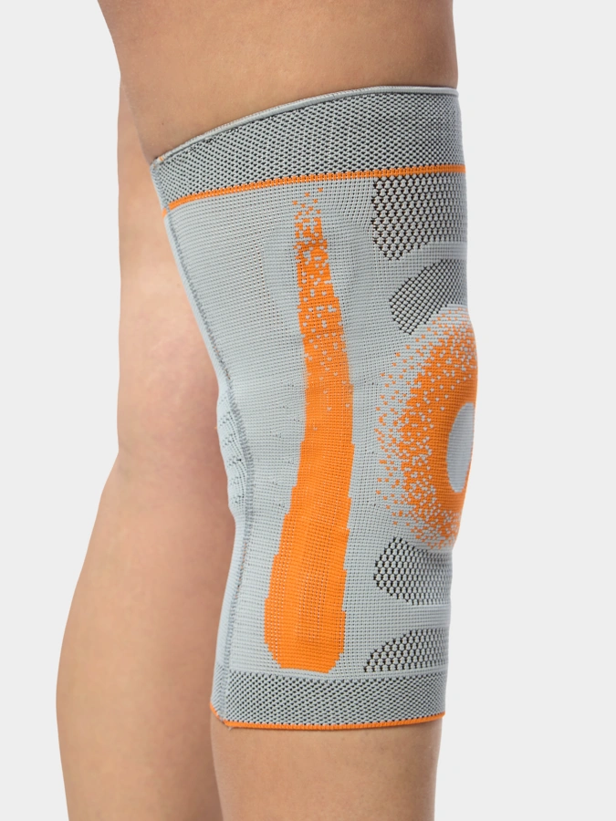 Суппорт колена с боковой поддержкой и защитой