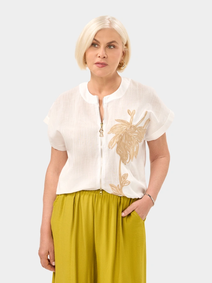 Блуза на молнии с вышивкой