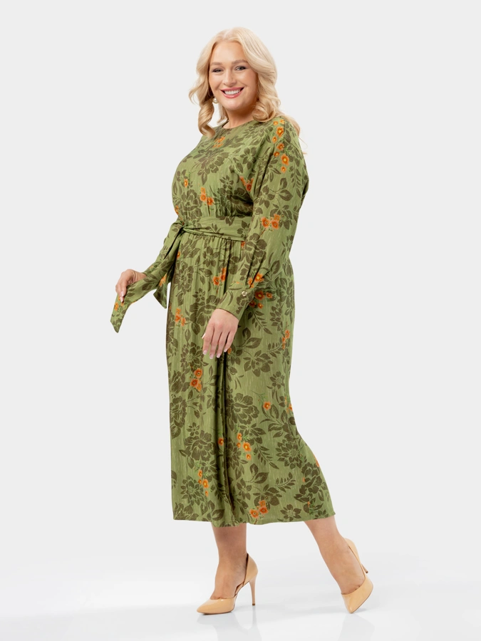 Платье с поясом