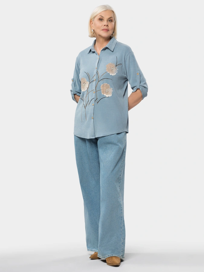 Рубашка из микровельвета с вышивкой