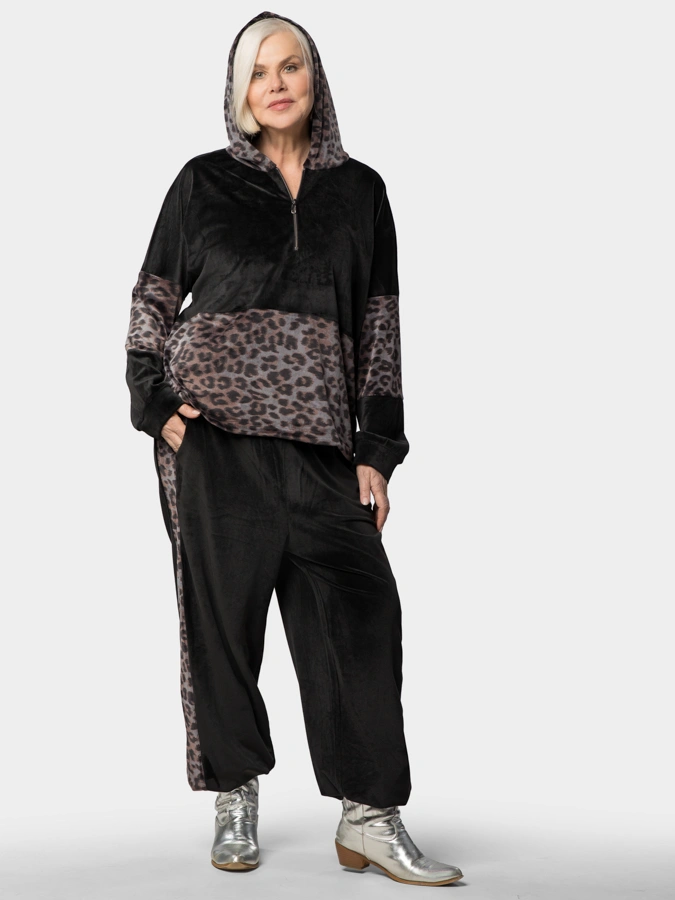 Костюм велюровый Лео