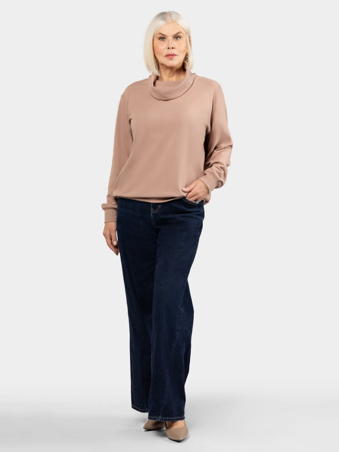 Джемпер с воротником