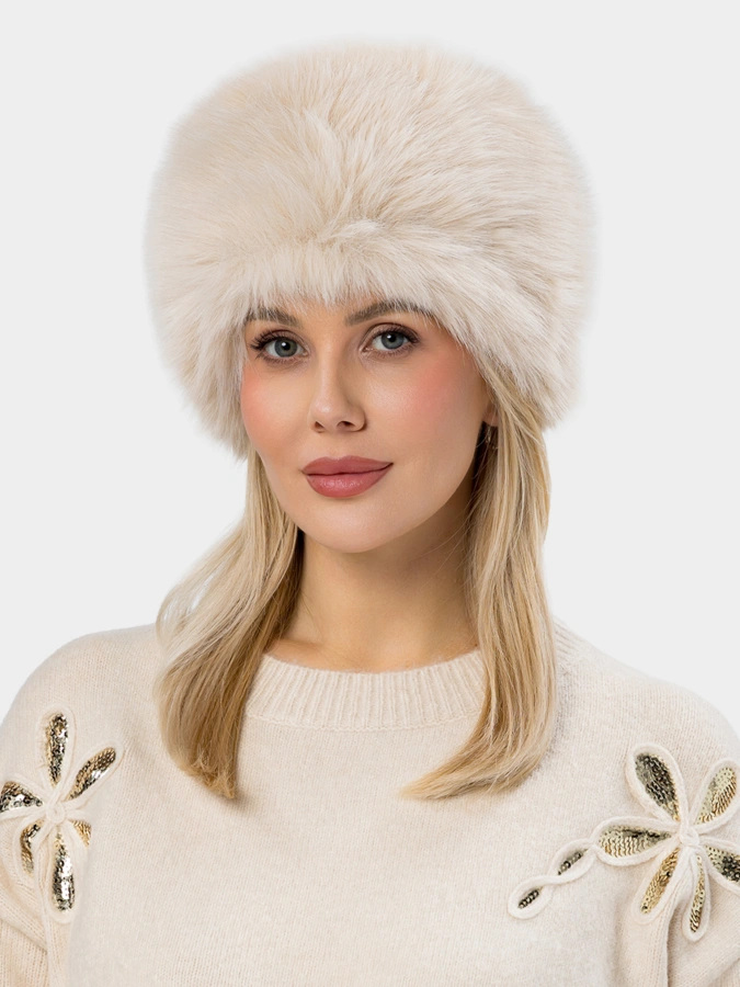 Бежевый