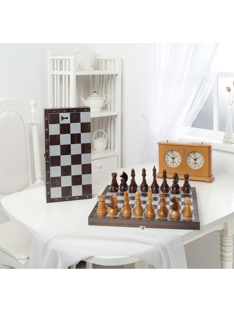Шахматы походные деревянные с венге доской, рисунок серебро