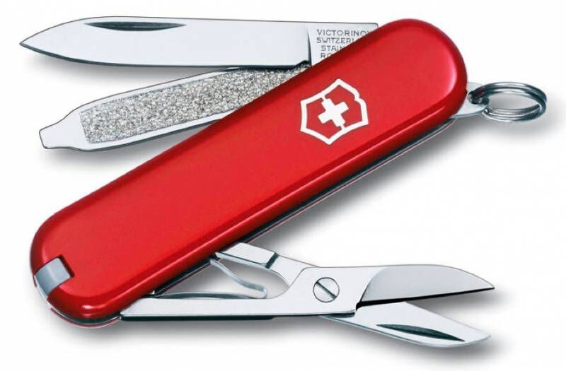 

Нож перочинный Victorinox Classic (0.6223-012) 58мм 7функций красный подар.коробка